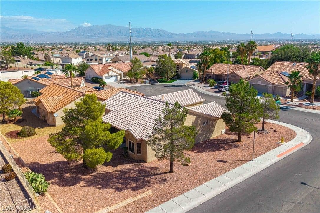 3101 Hawksdale Drive photo 5