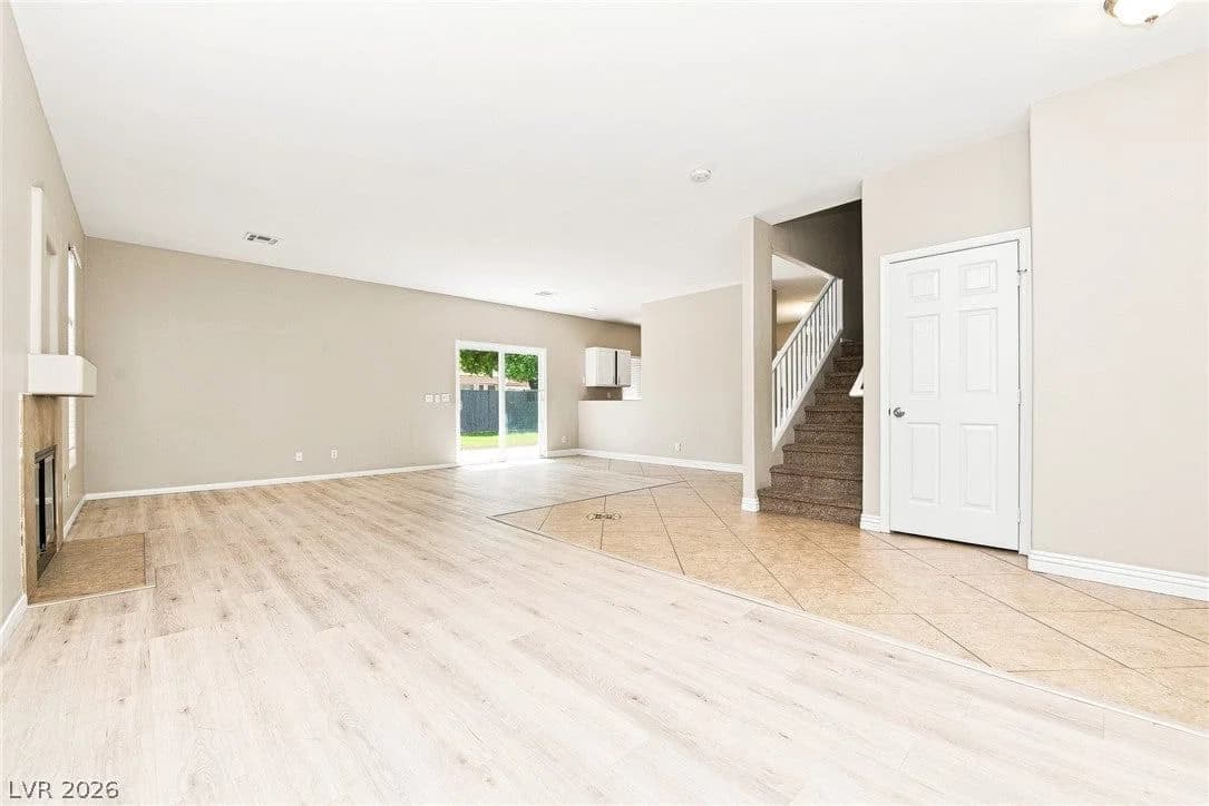 7217 Grand Palace Avenue photo 3
