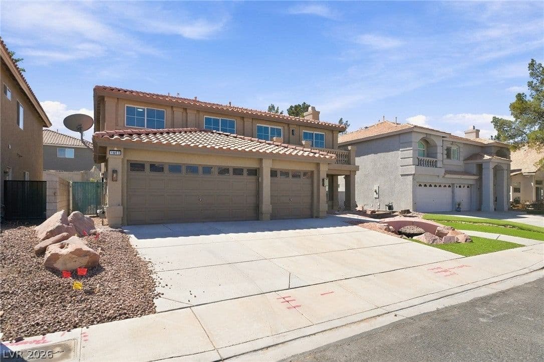1661 Starlight Canyon Avenue photo 3