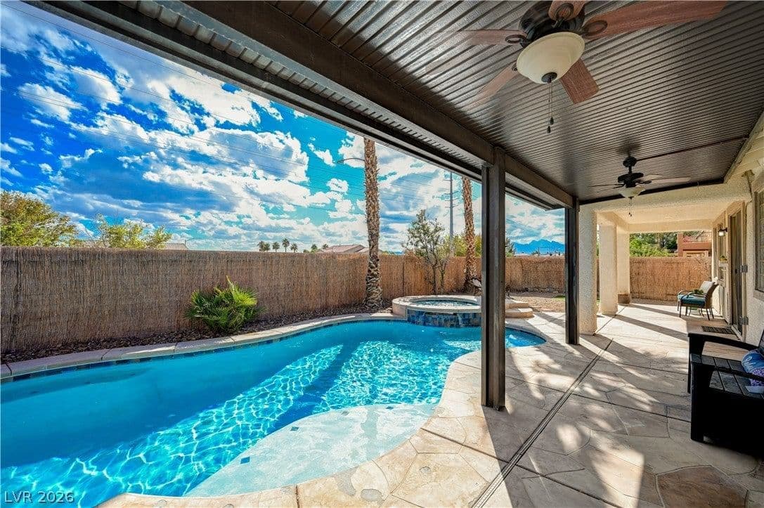 1863 Gentle Dawn Avenue photo 3