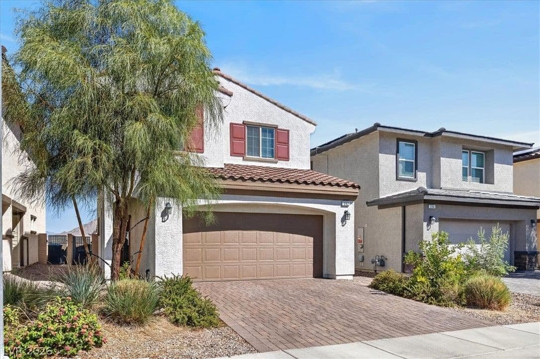 392 Larksong Avenue photo 3