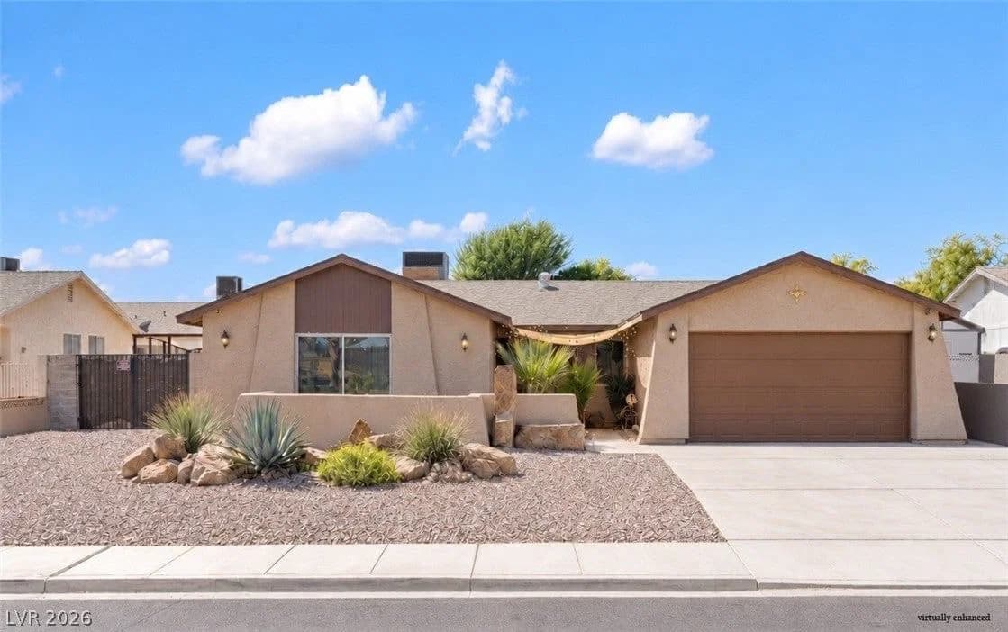 5389 Braewood Avenue photo 2