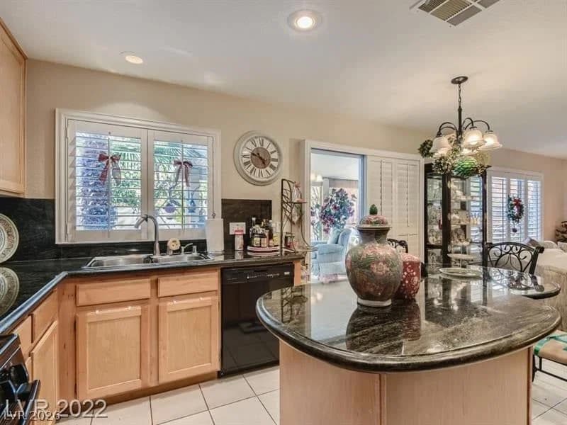 1428 Calle Montery Street photo 4