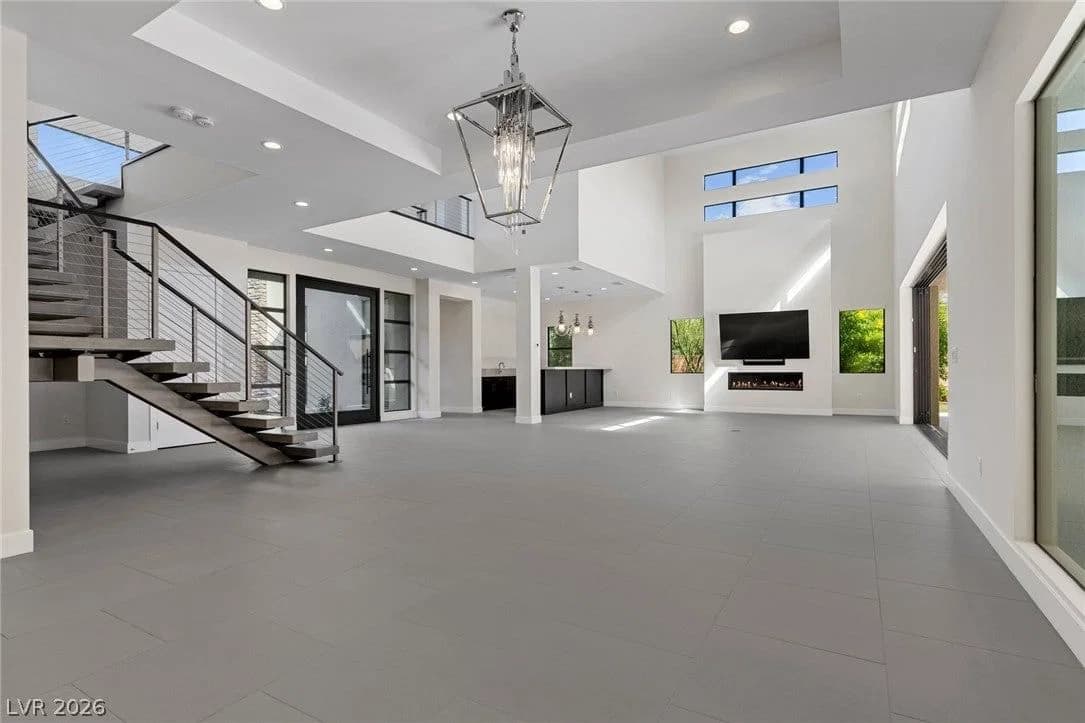 11453 Rhodolite Court photo 4