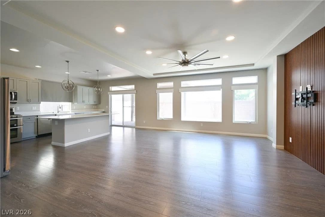 7266 Gypsy Canyon Court photo 3