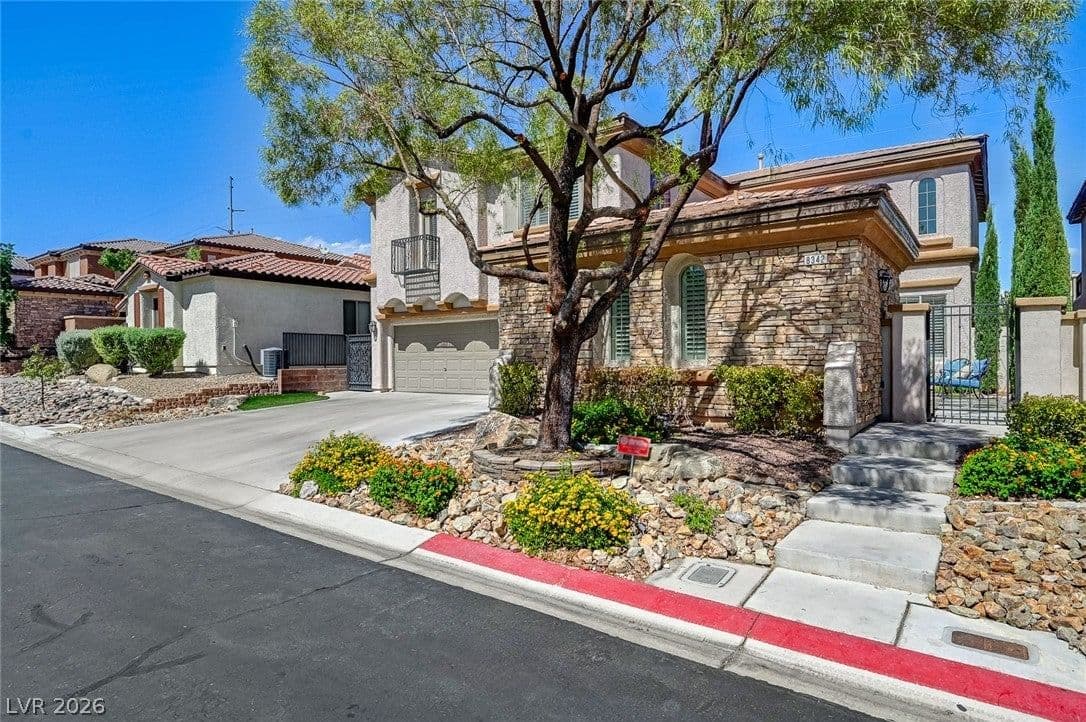 8342 Agnew Valley Court photo 4