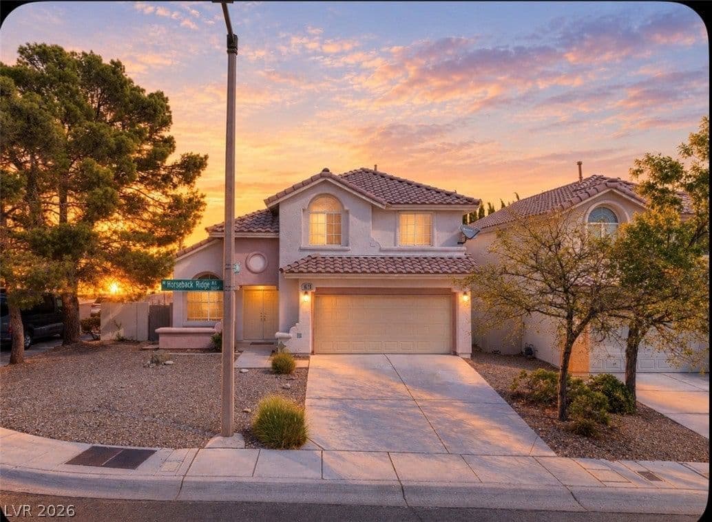 10416 Horseback Ridge Avenue photo 3