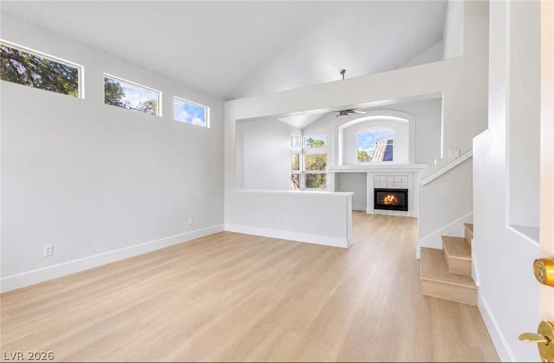 10416 Horseback Ridge Avenue photo 5