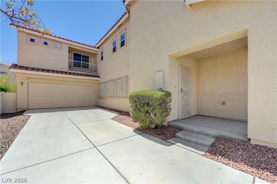1711 Spotted Wolf Avenue photo 4
