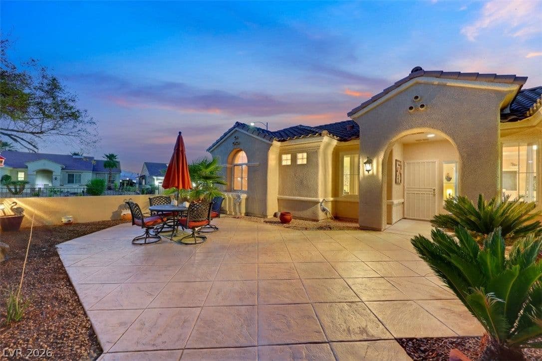 3050 Seaford Peak Drive photo 4
