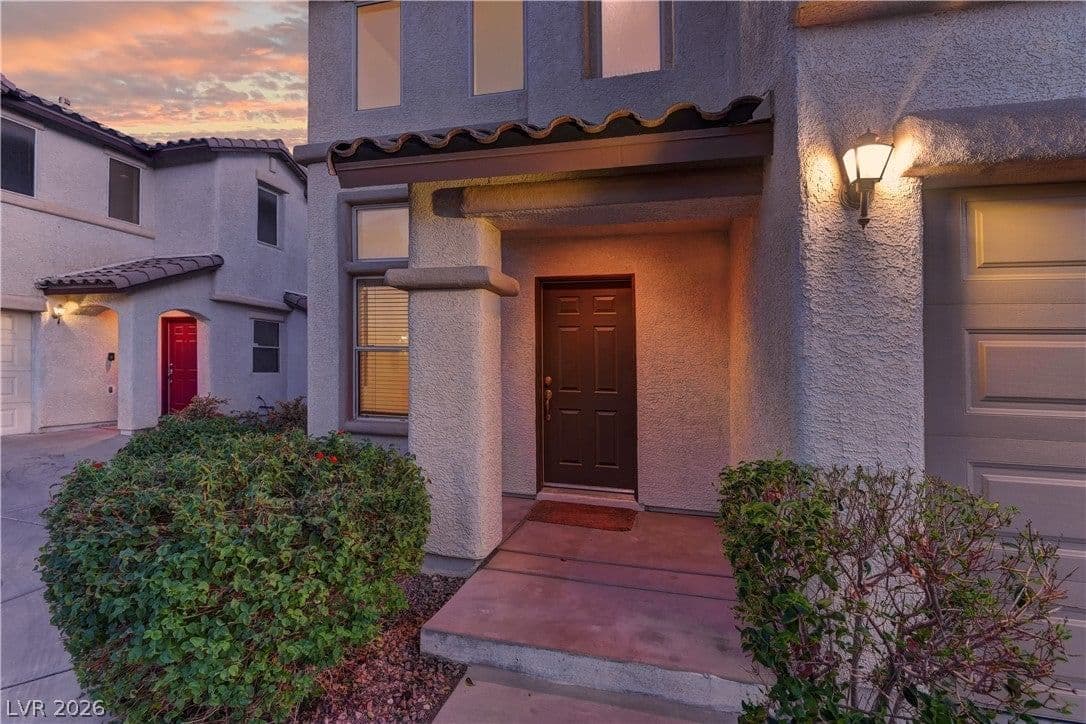 10532 Pena Blanca Court photo 3