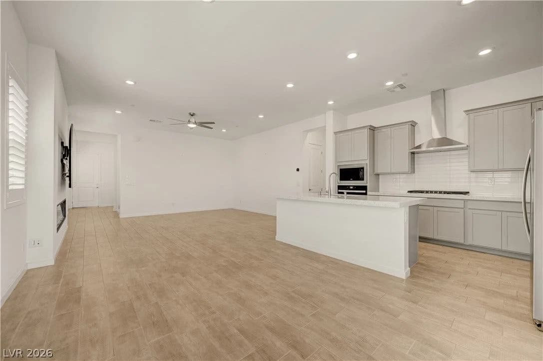 108 Barkset Way photo 4