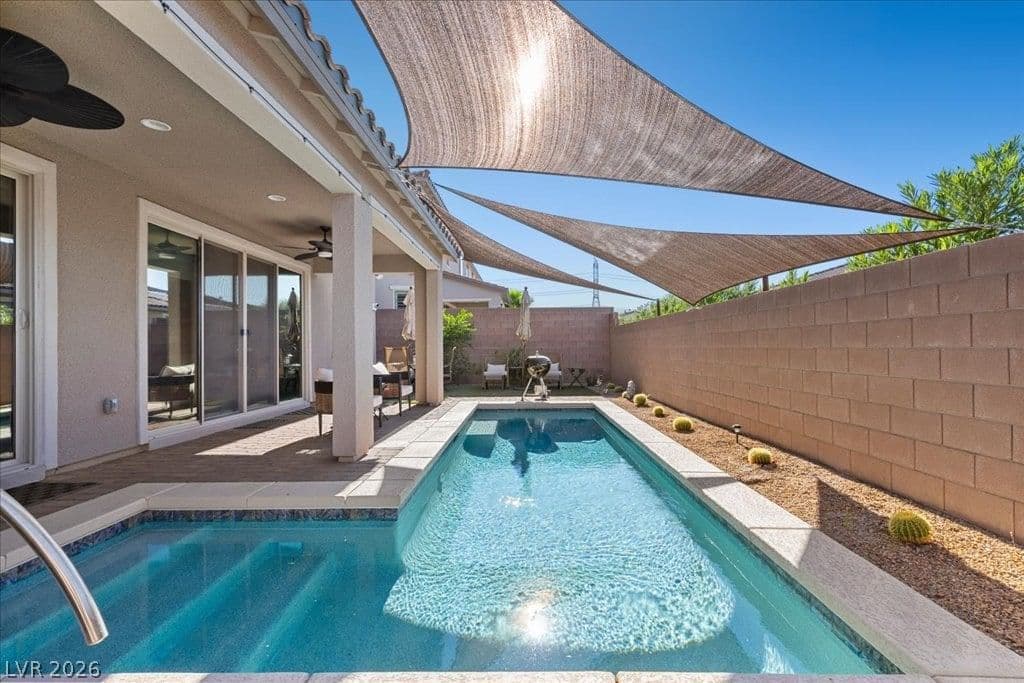 40 Flora Sagio Avenue photo 4