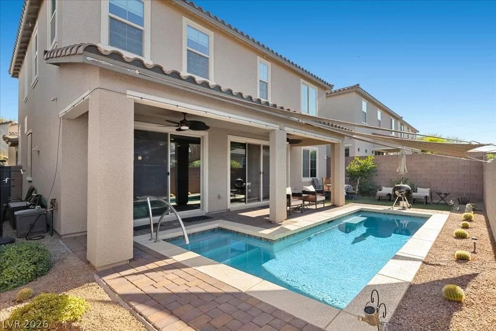 40 Flora Sagio Avenue photo 3