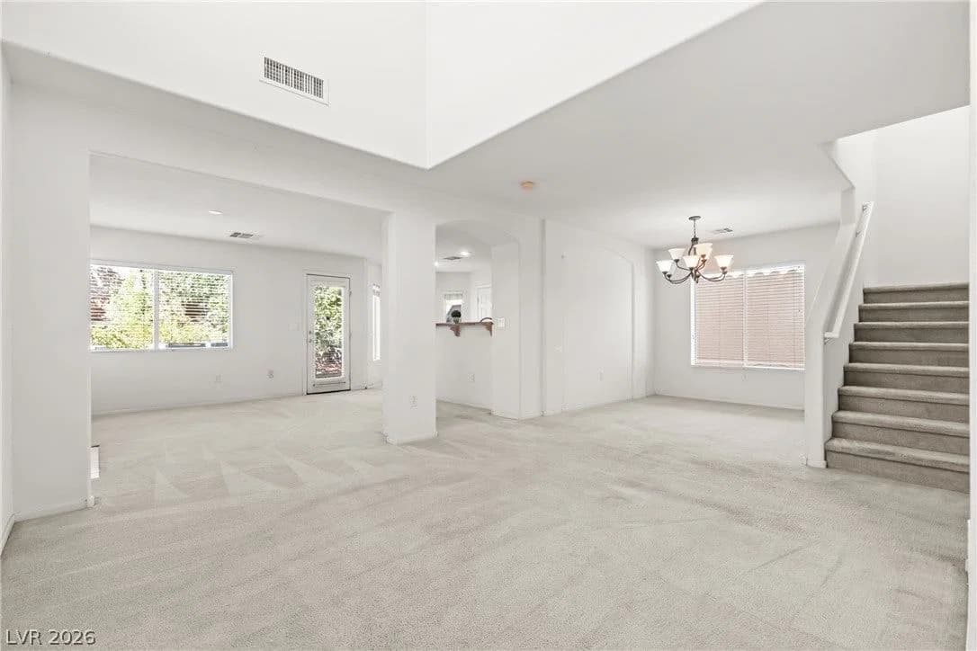 545 Aspen Leaf Street photo 3