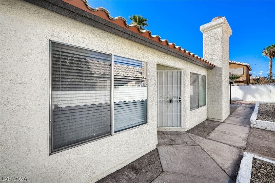 5736 Baffy Circle photo 5