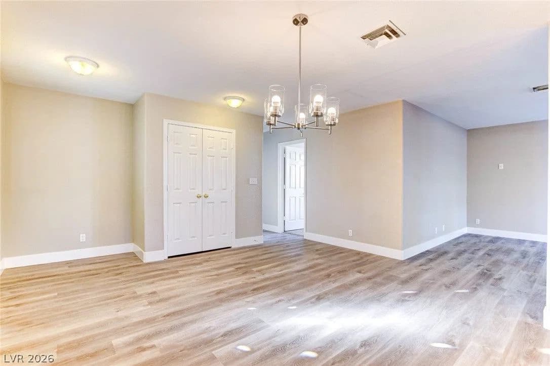 3358 HORIZON Street photo 3