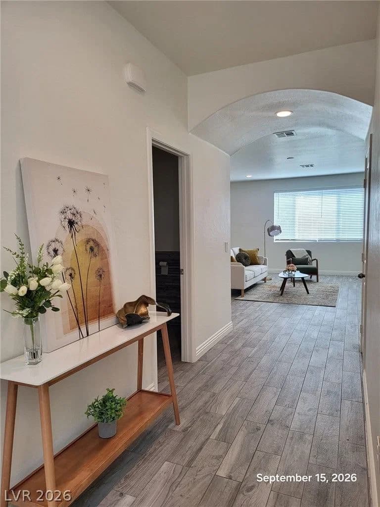 283 Walkinshaw Avenue photo 3