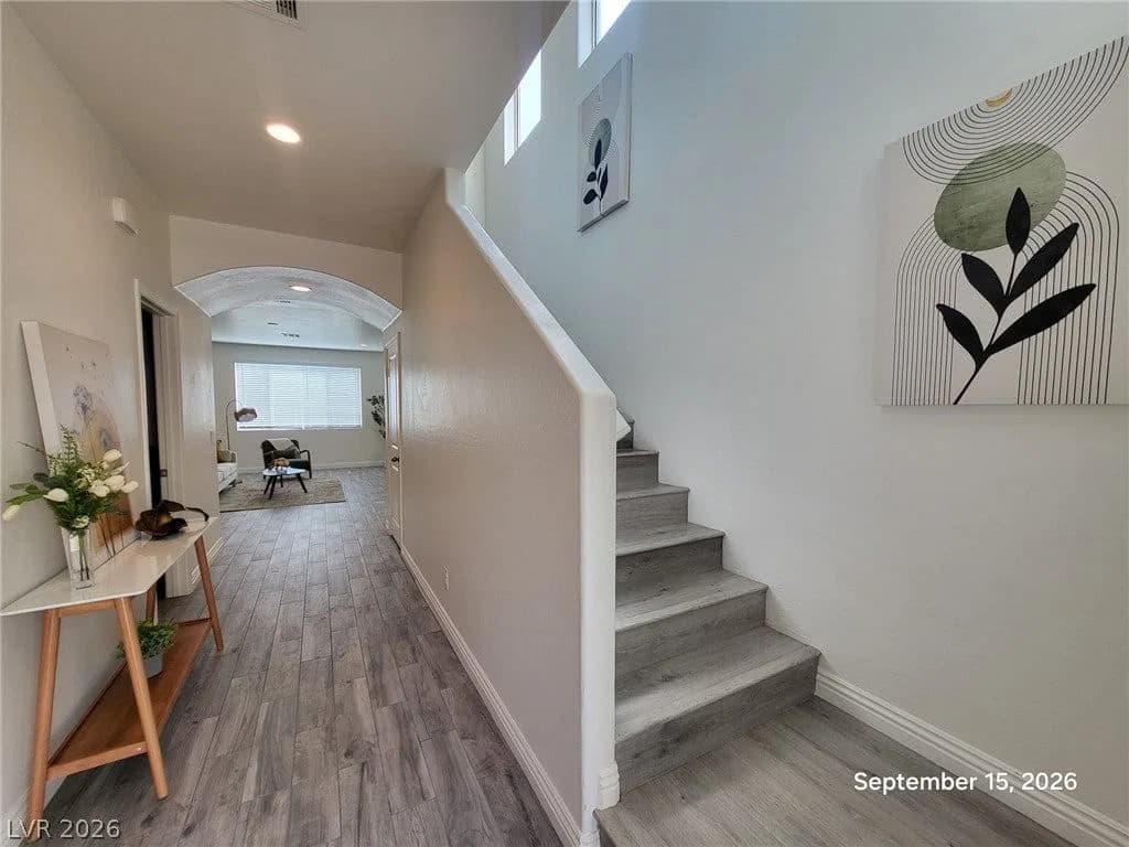283 Walkinshaw Avenue photo 2