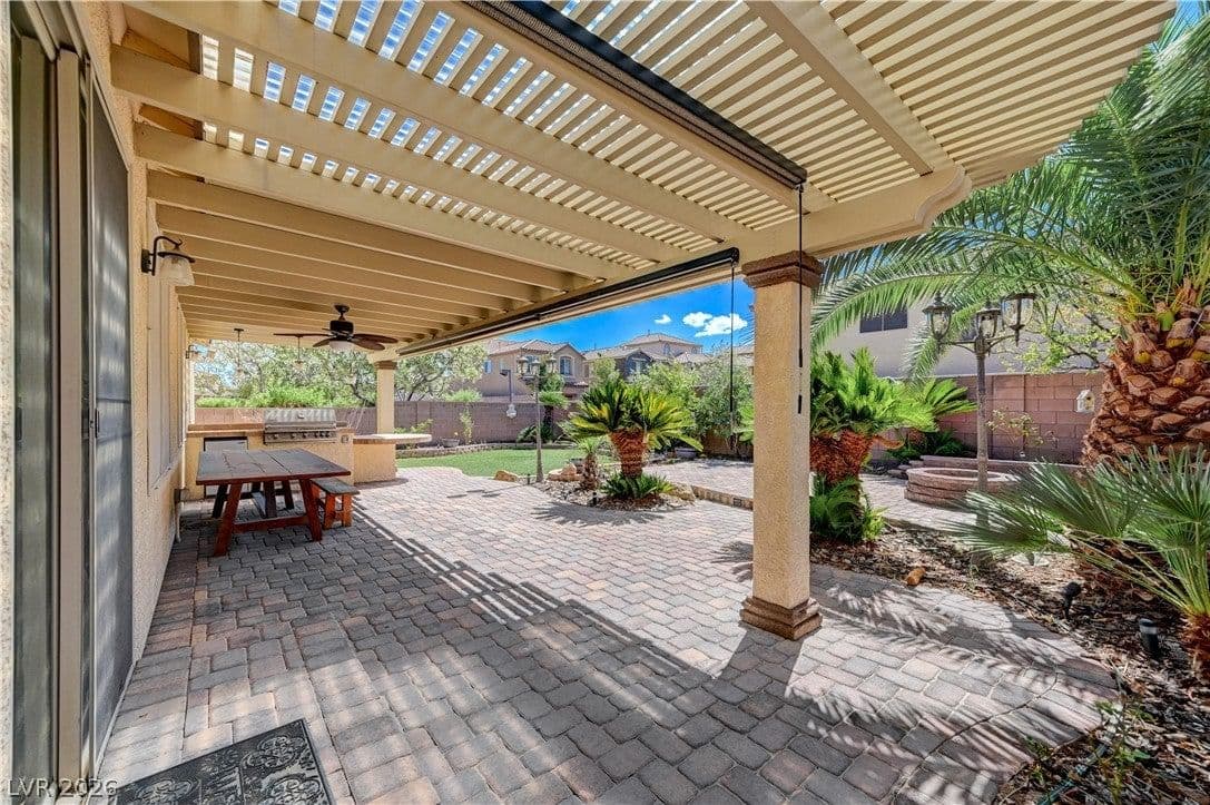 7473 Pepperbox Avenue photo 3