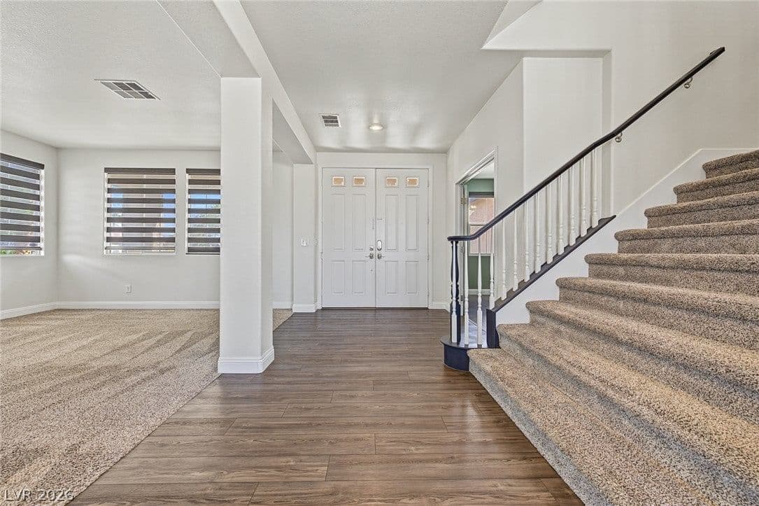 5528 Ambrosia Stream Avenue photo 4