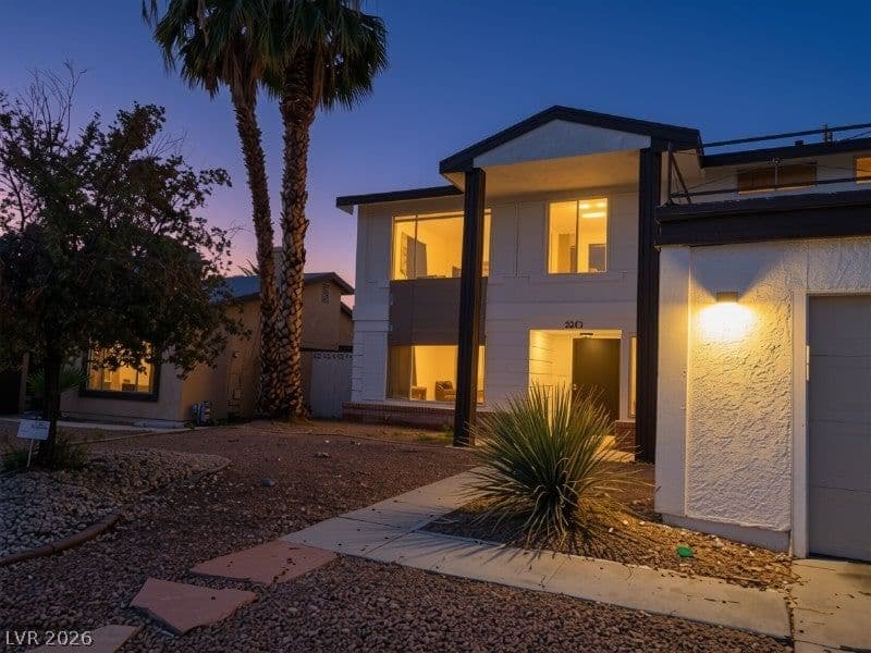 5243 Sunnywood Drive