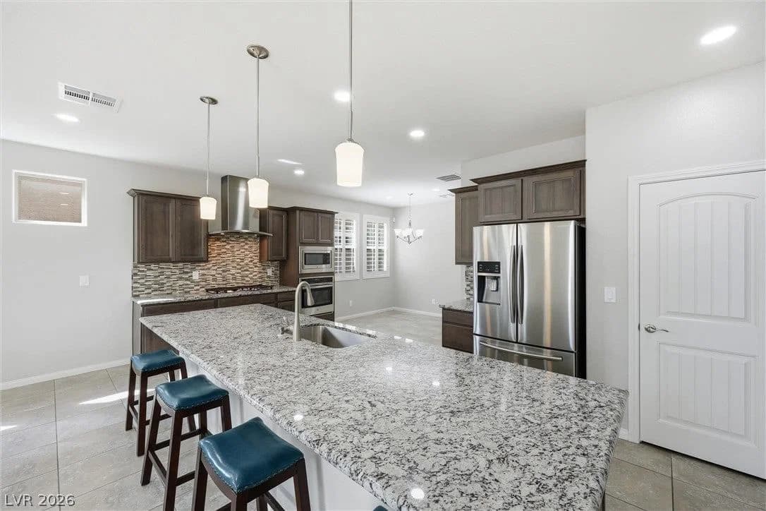 6158 Hays Cove Court photo 3