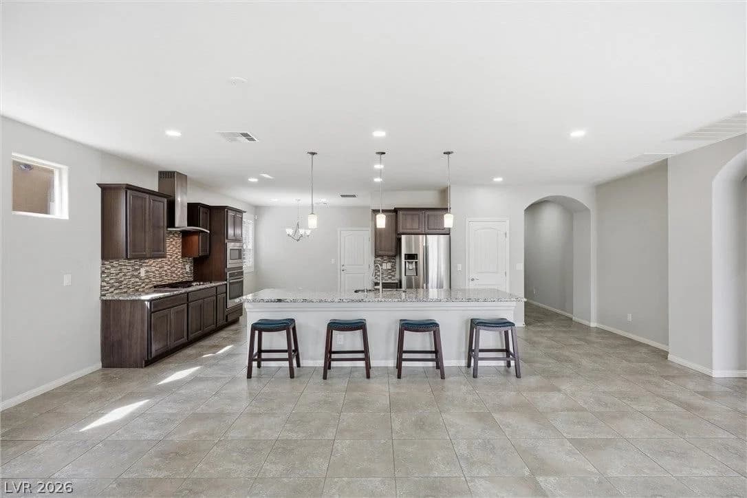 6158 Hays Cove Court photo 5