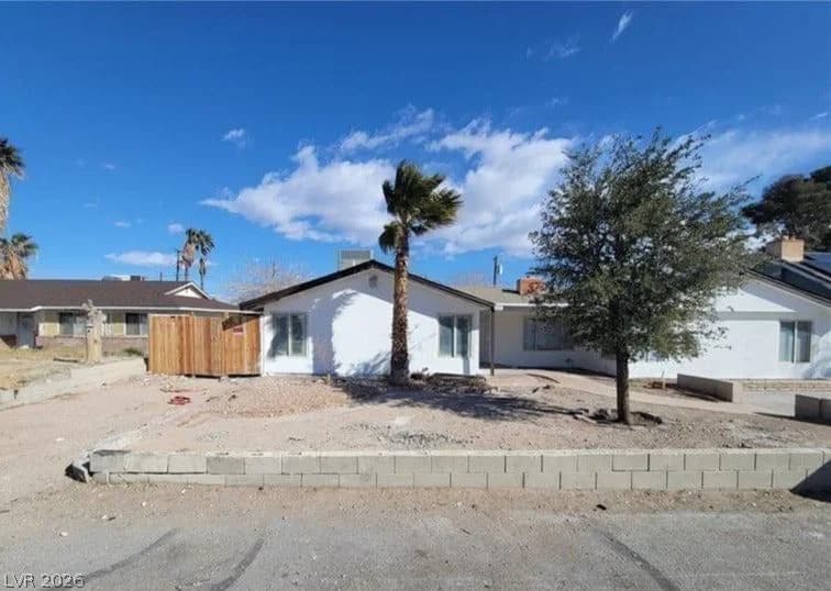 1710 Shadow Mountain Place photo 3
