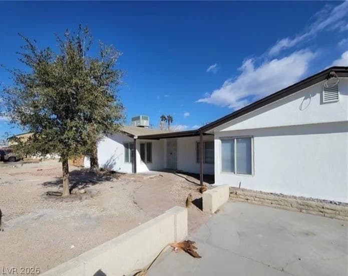 1710 Shadow Mountain Place photo 2