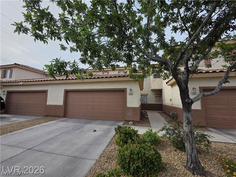 1423 Orange Jubilee Road photo 3