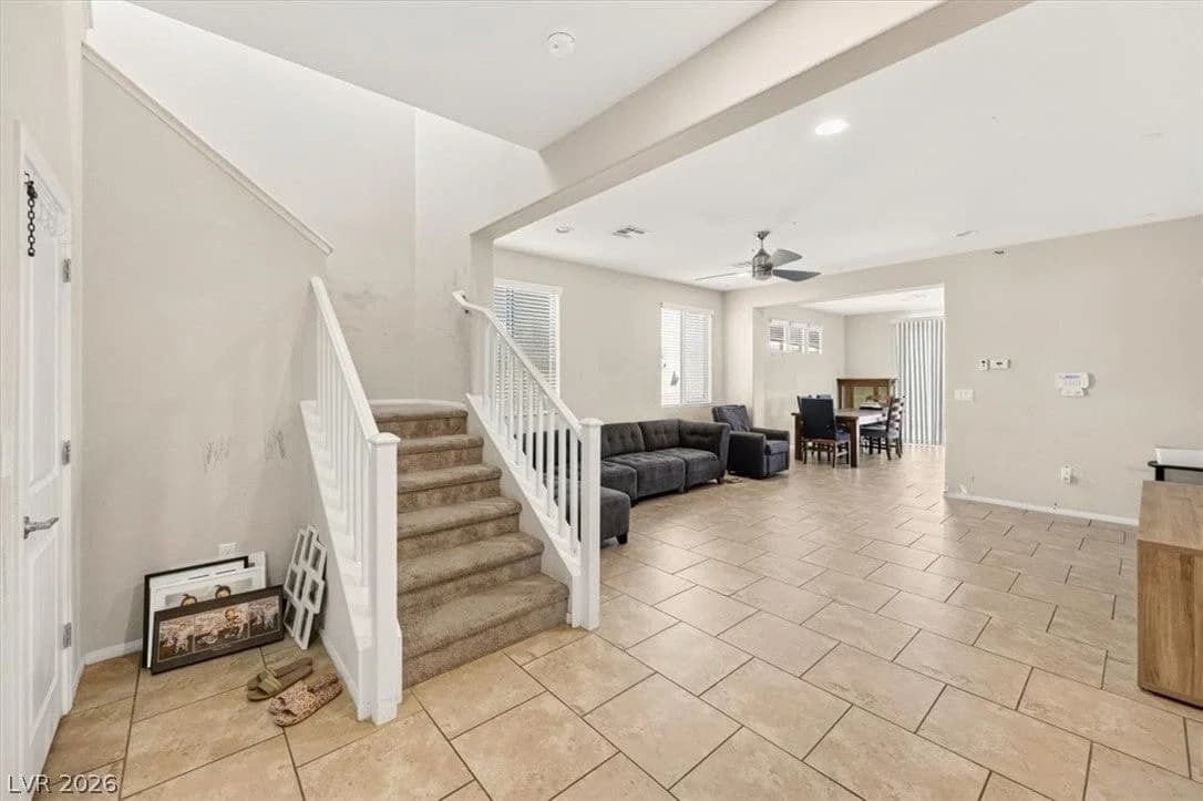 6480 Sunnyhill Street photo 3