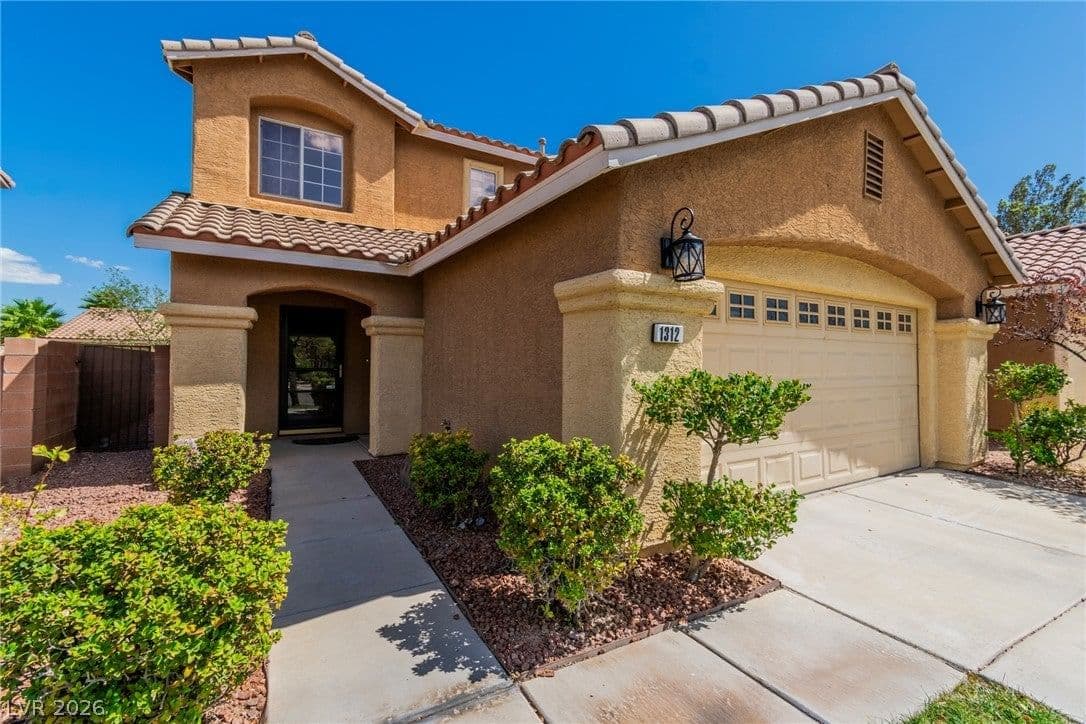 1312 Dream Bridge Drive photo 2