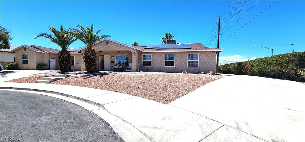 4119 Meadowglen Circle photo 5