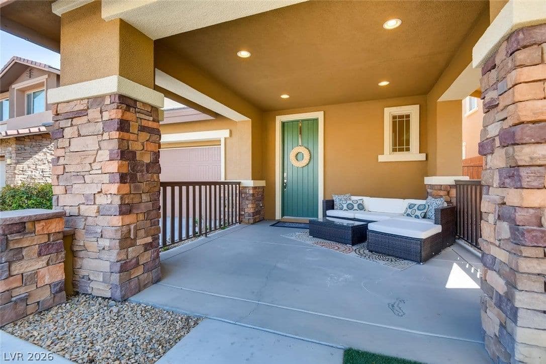 10511 Harvest Green Way photo 3