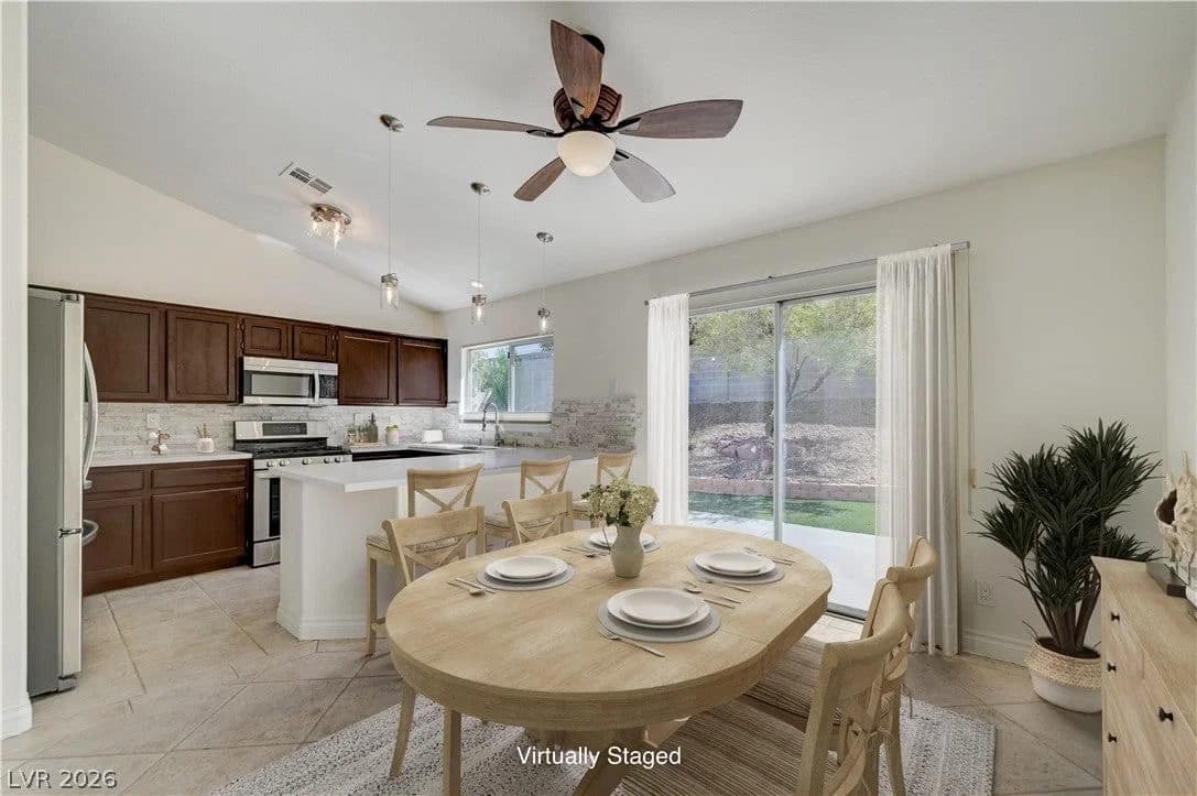9505 Glengarry Drive photo 3