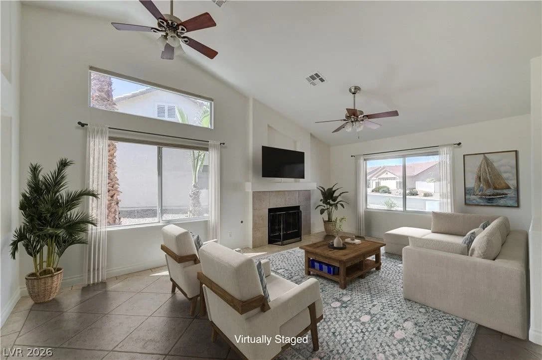 9505 Glengarry Drive photo 2