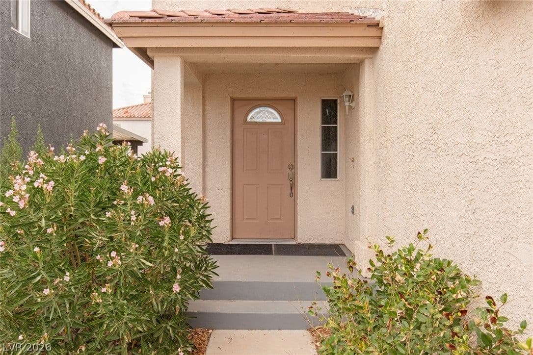 10272 Ghost Gum Street photo 3