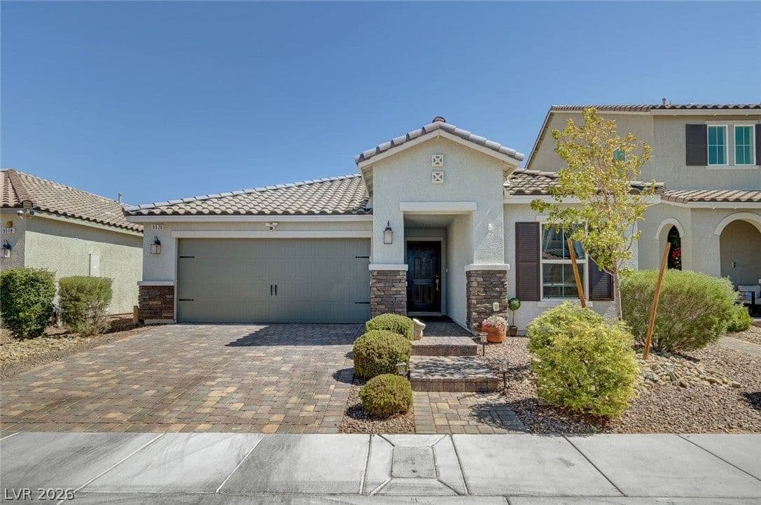 9526 Barnsley Point Street photo 2