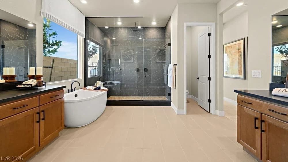 212 Paraggi Bay Drive photo 4