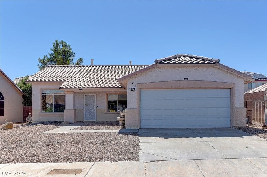 1263 Shimmering Glen Avenue photo 2