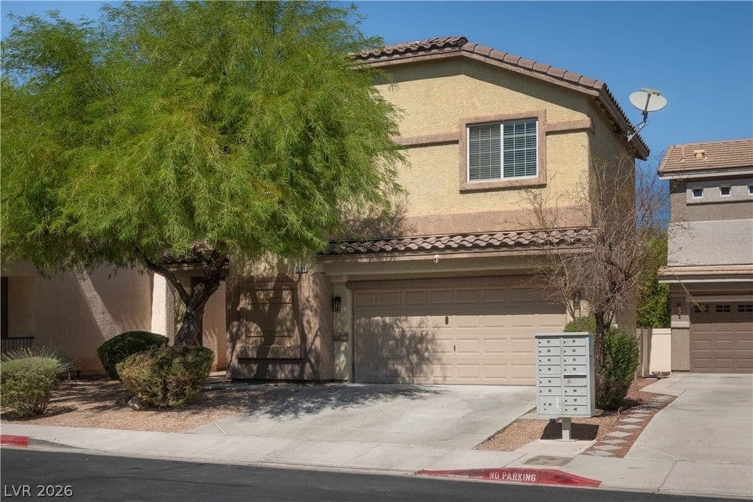 2204 Spartan View Court photo 4