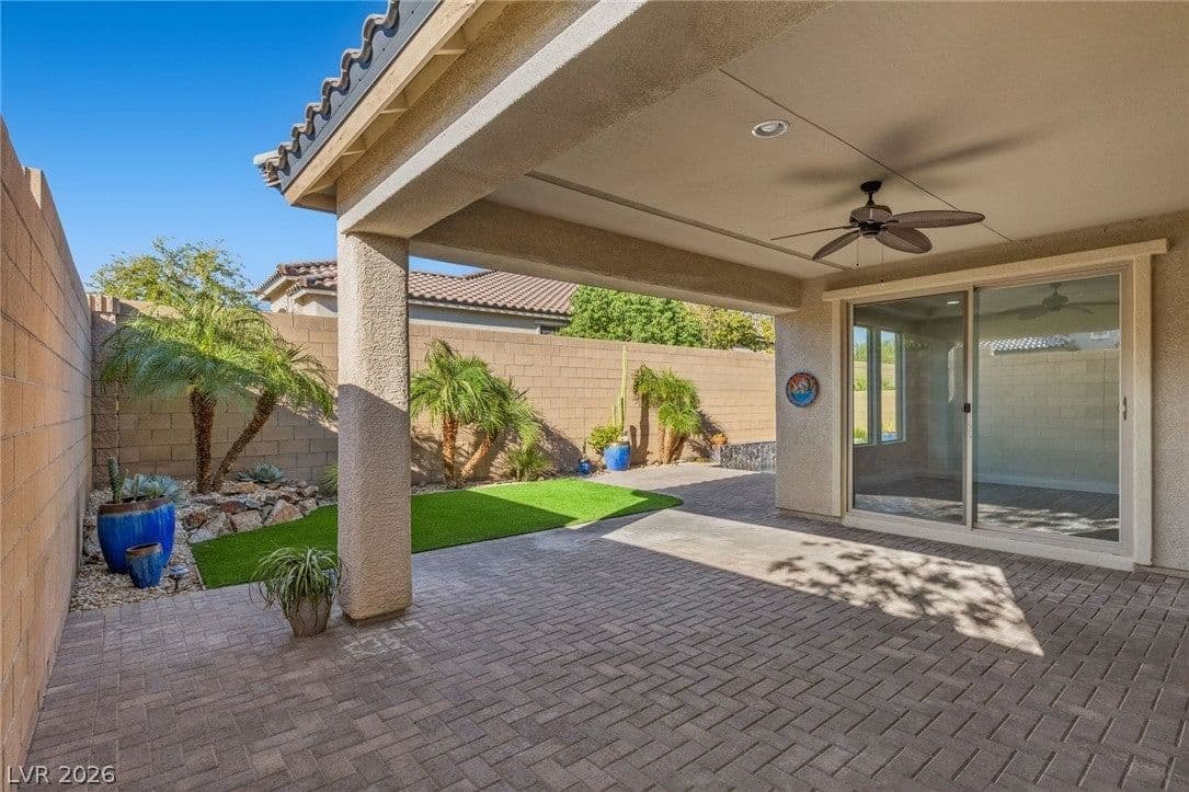 9982 Peaceful Peaks Avenue photo 3