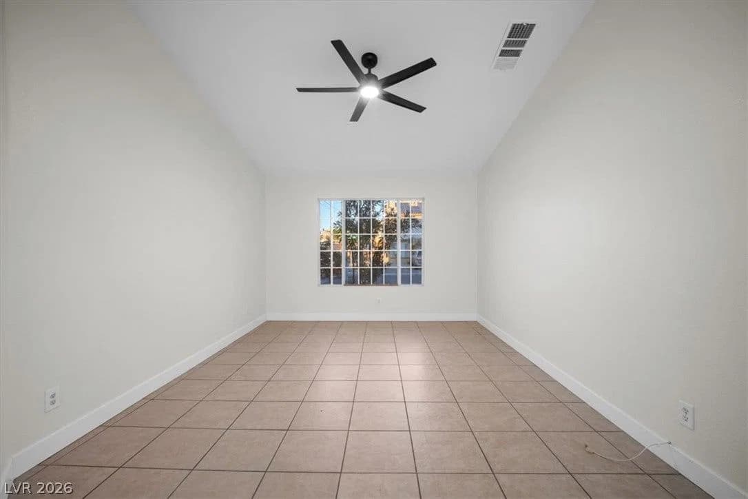 2383 Monterey Pine Drive photo 3