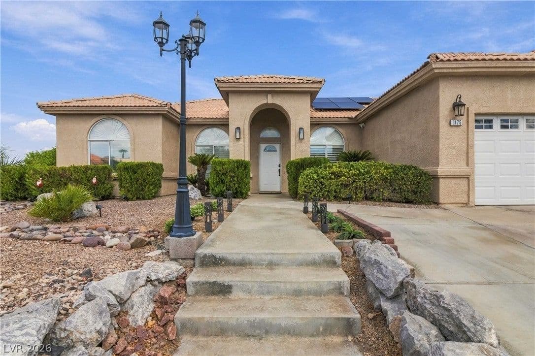 1175 Calico Ridge Drive photo 4