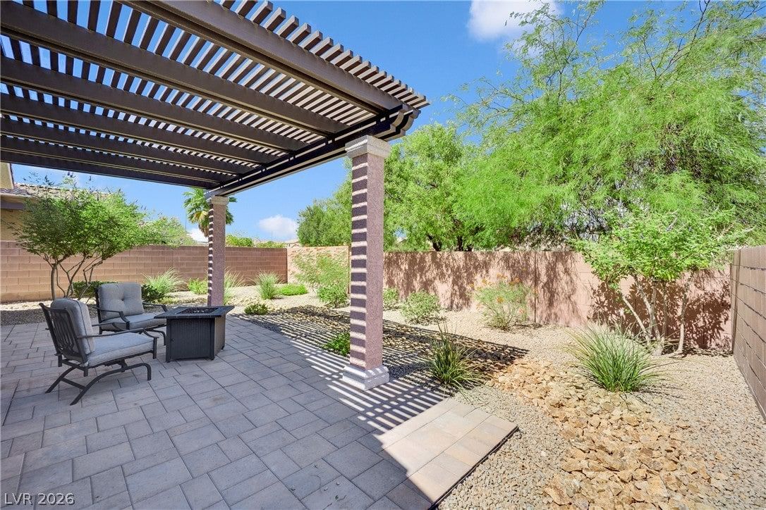312 Casmailia Avenue photo 3