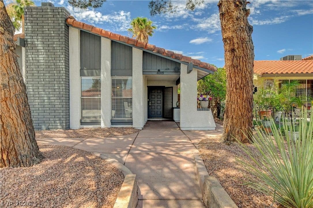 4009 Camas Court photo 3