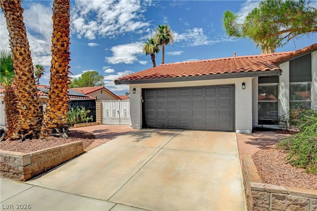 4009 Camas Court photo 2