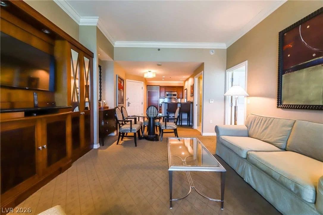 135 Harmon Avenue photo 2