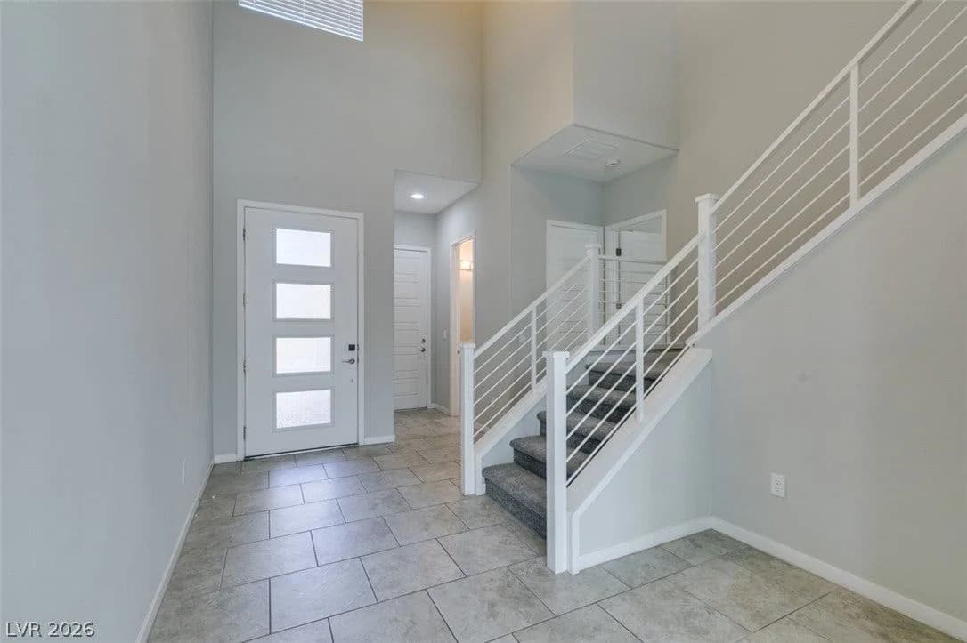 8575 Old Daylily Lane photo 4
